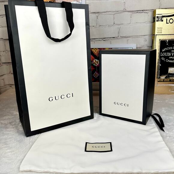 GUCCI Dust Bag, Box and Shopping Bag Packaging gift set - Picture 3 of 8